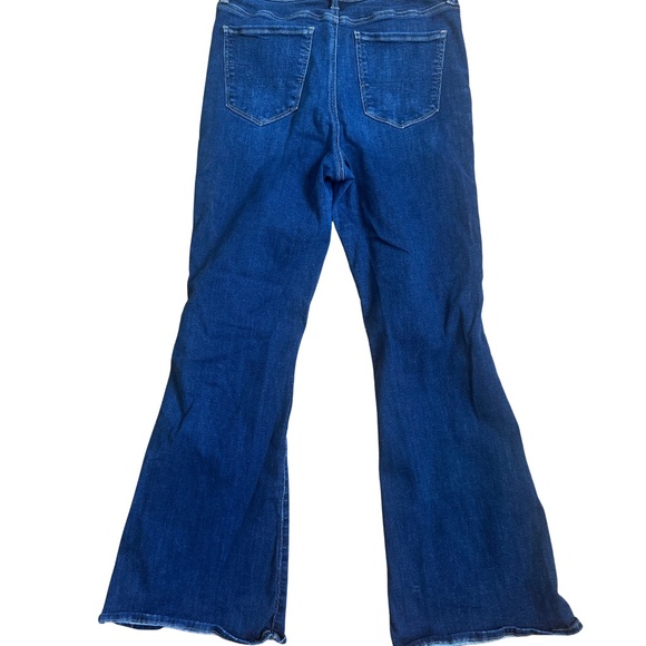 American Eagle Outfitters Dark Blue Flare Jeans - Picture 3 of 3